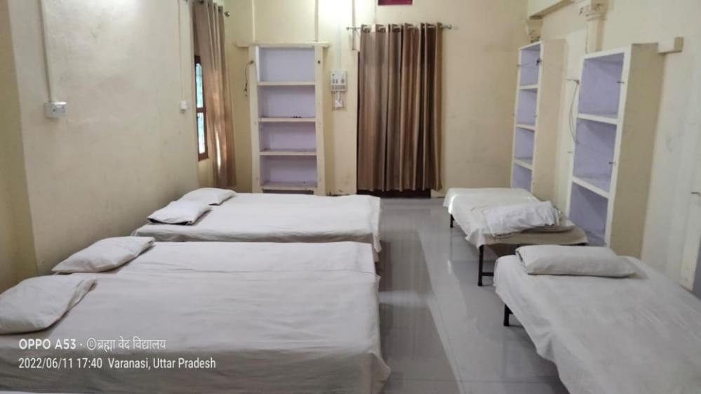 Shri Swami Sheetal Das Sewa Trust Varanasi Exterior foto