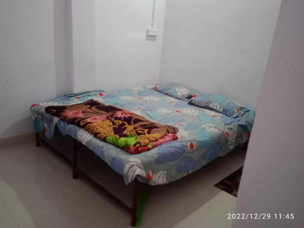 Shri Swami Sheetal Das Sewa Trust Varanasi Exterior foto